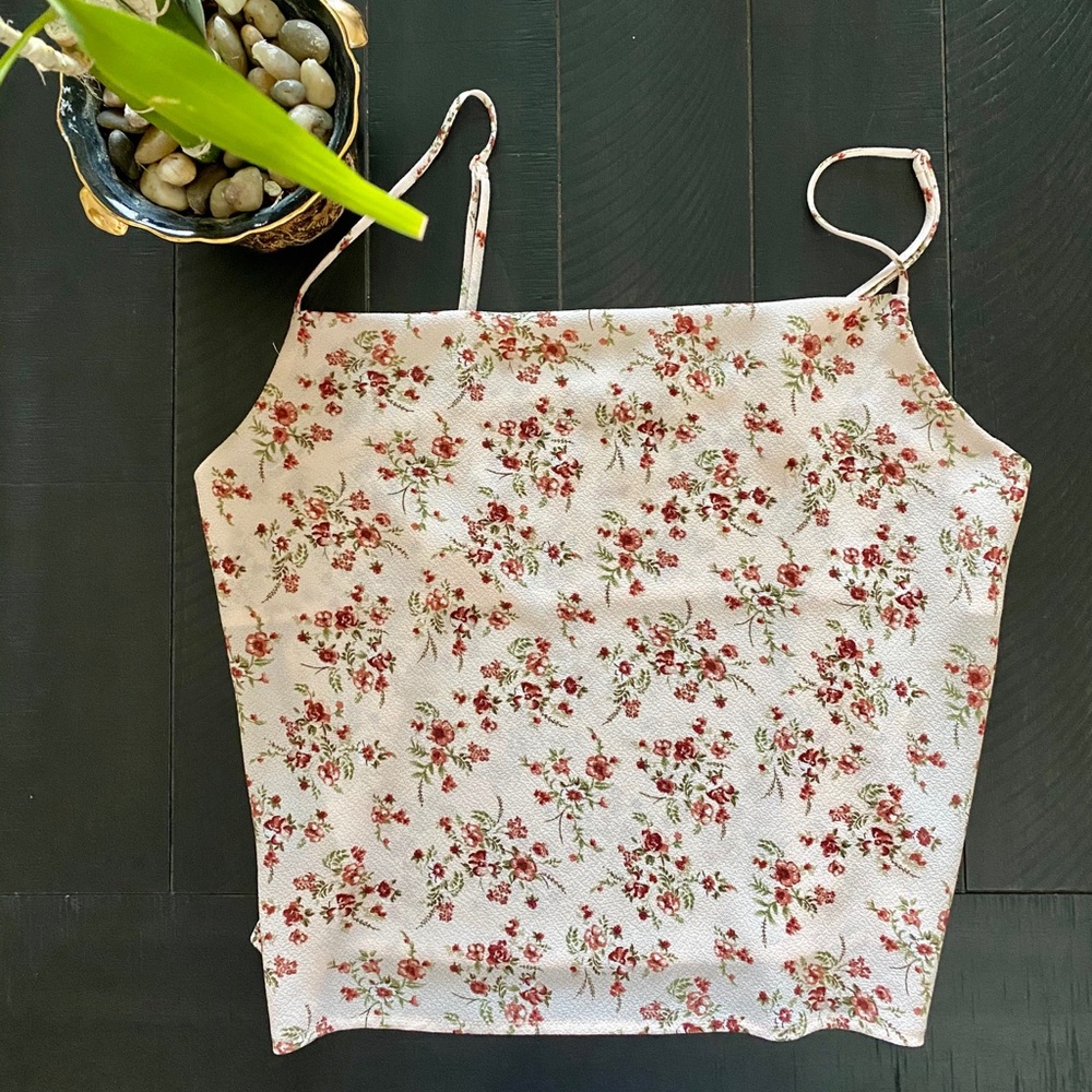 Forever 21 Red/Pink/Cream Foral Tank Top